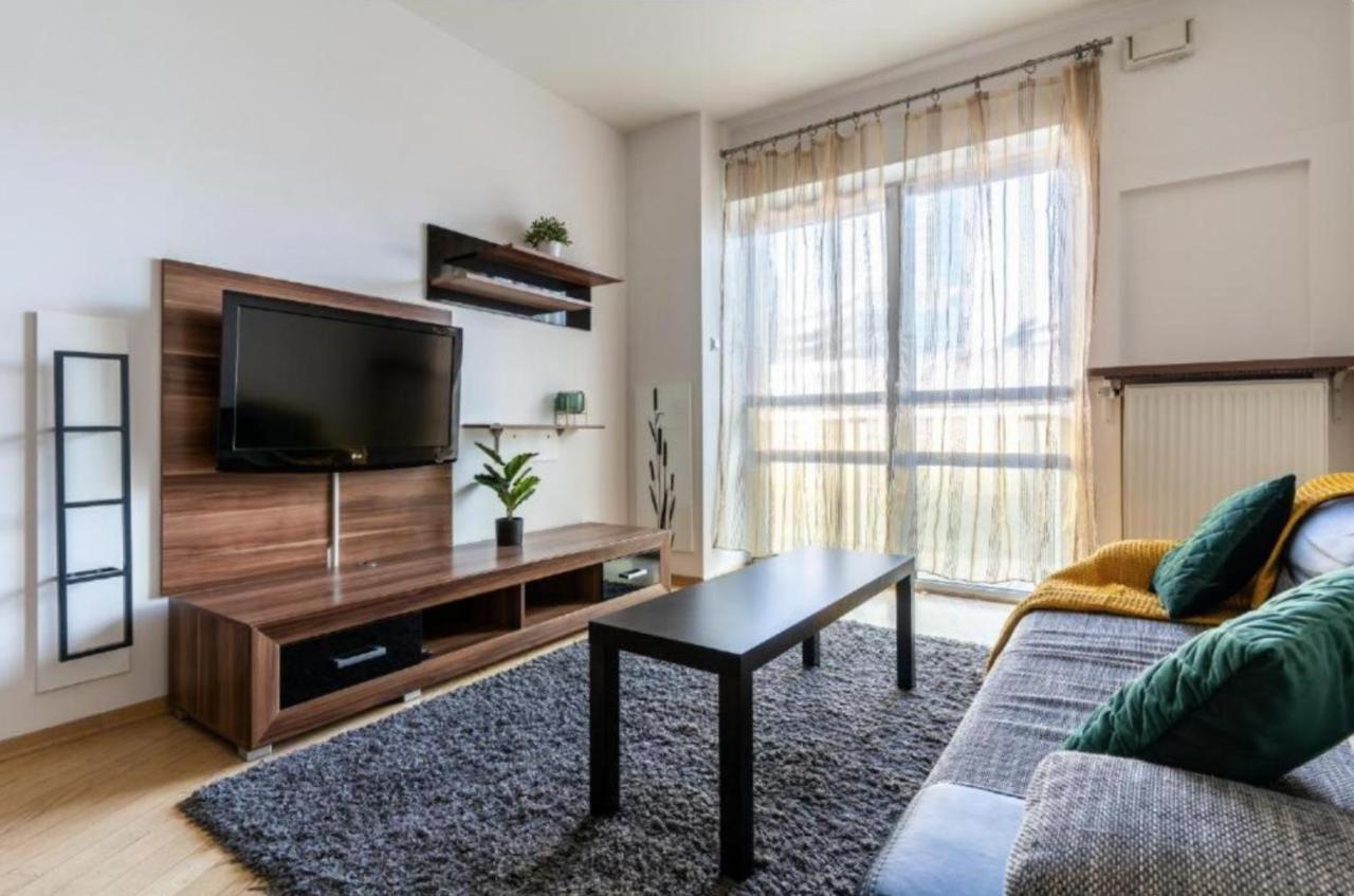 Golden Apartments Warsaw - Big And Bright Apartment In Platinum Towers- Browary- Grzyb61A Eksteriør billede